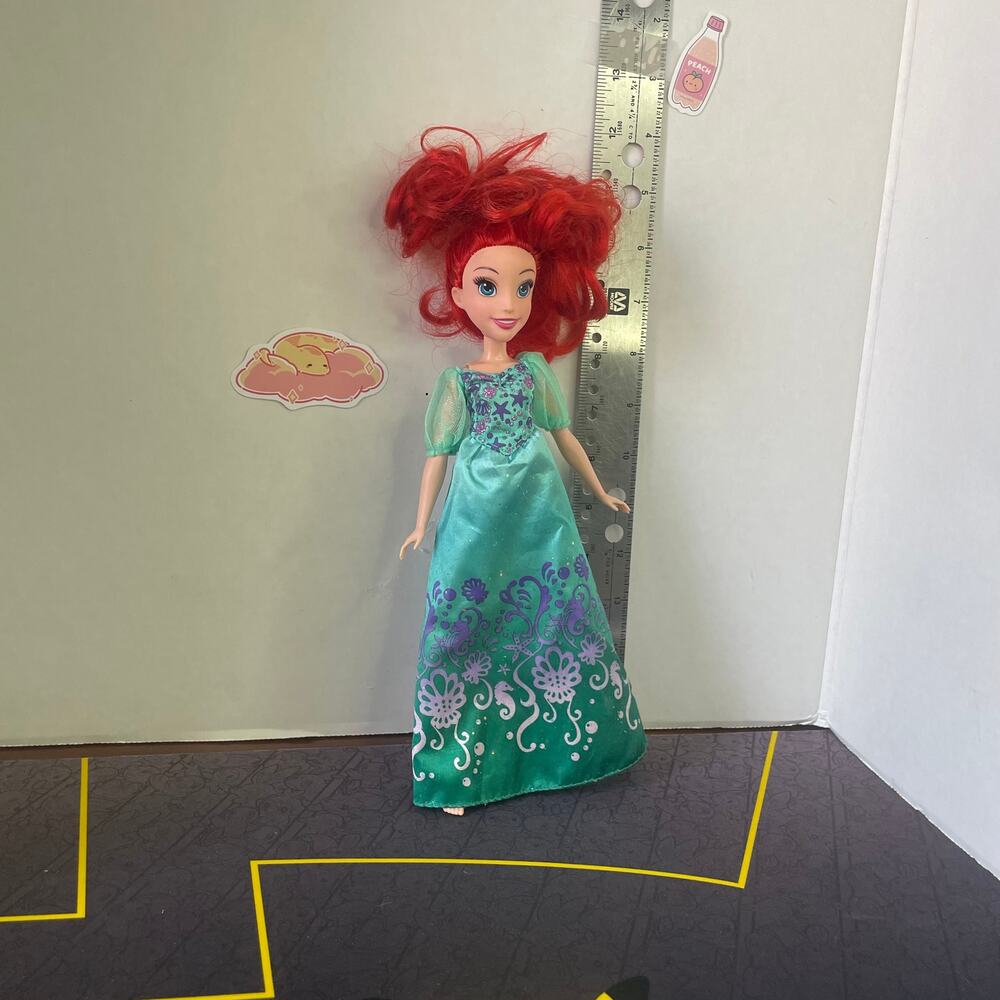 Disney Doll 6 Ariel Mermaid Red Hair Green Dress